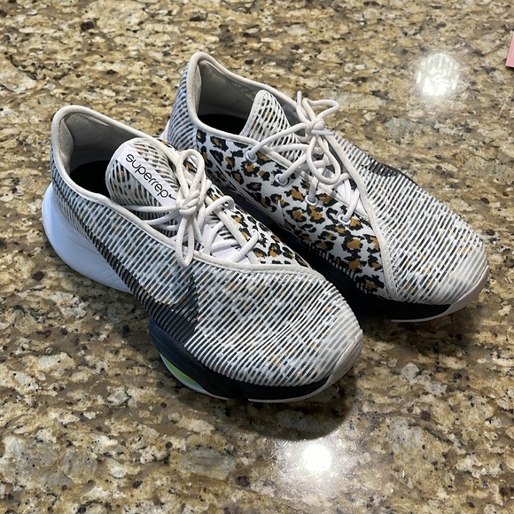 Air Zoom SuperRep 2 'Leopard' CU5925-177 Women’s Size 8.5 - Picture 6 of 13